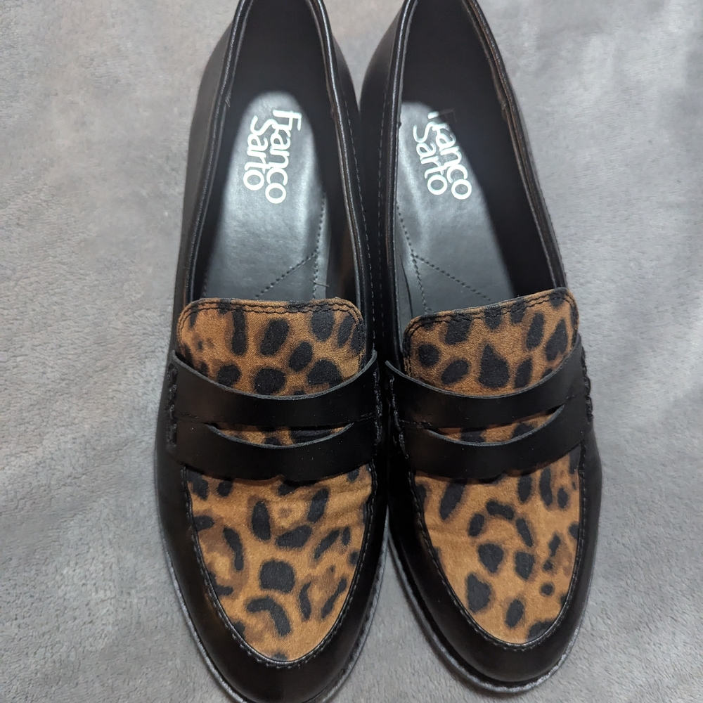Franco Sarto Women's Black and Leopard Loafers